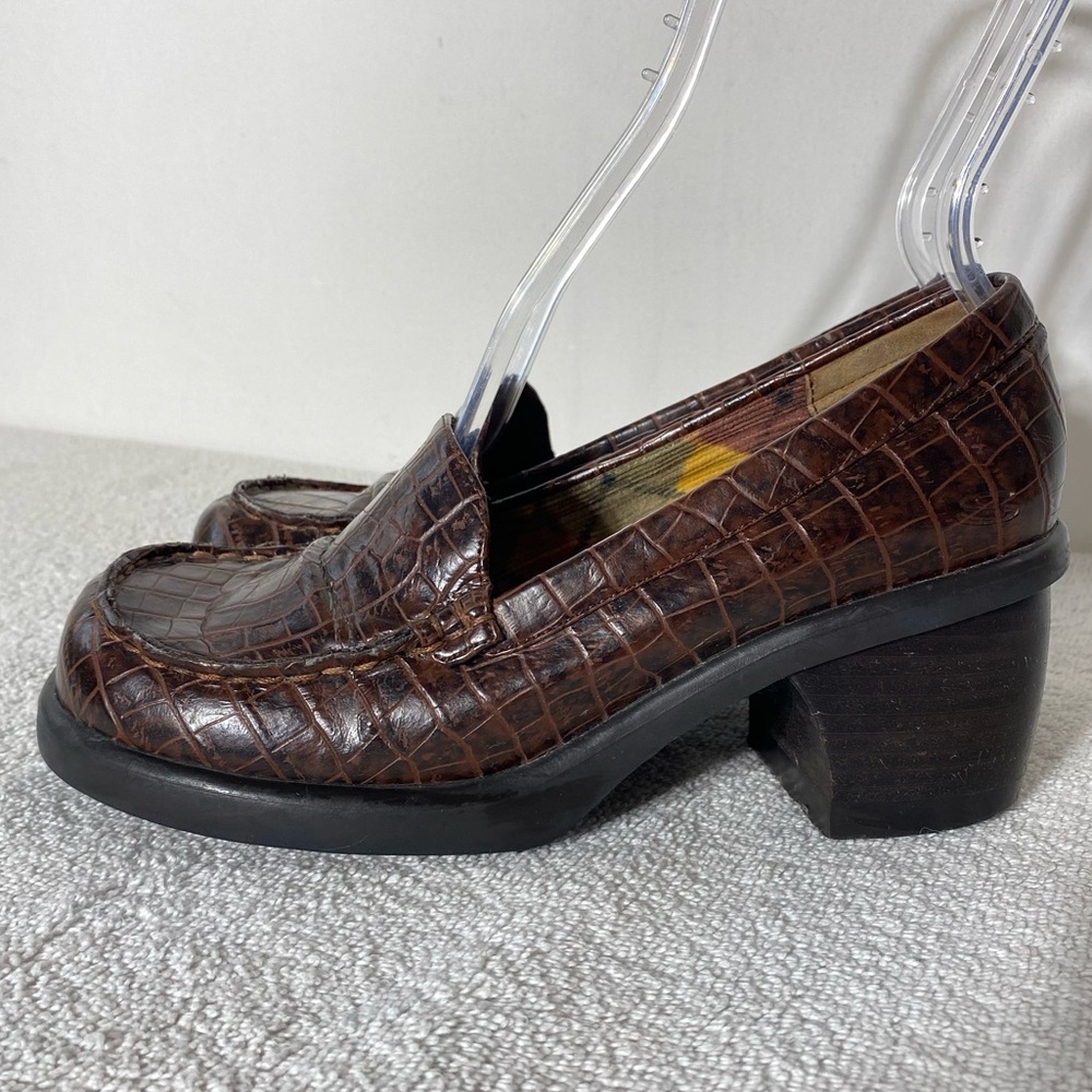 Vintage 90s Skechers Brown Croc Embossed Faux Leather Chunky Heeled Loafers 6.5 - Picture 3 of 14